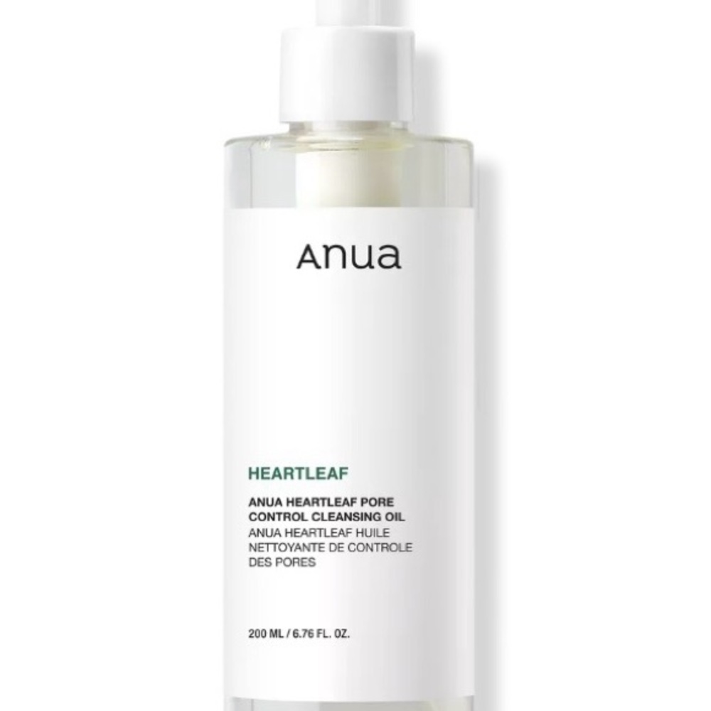 Anua Heartleaf Pore Control Cleansing Oil - White